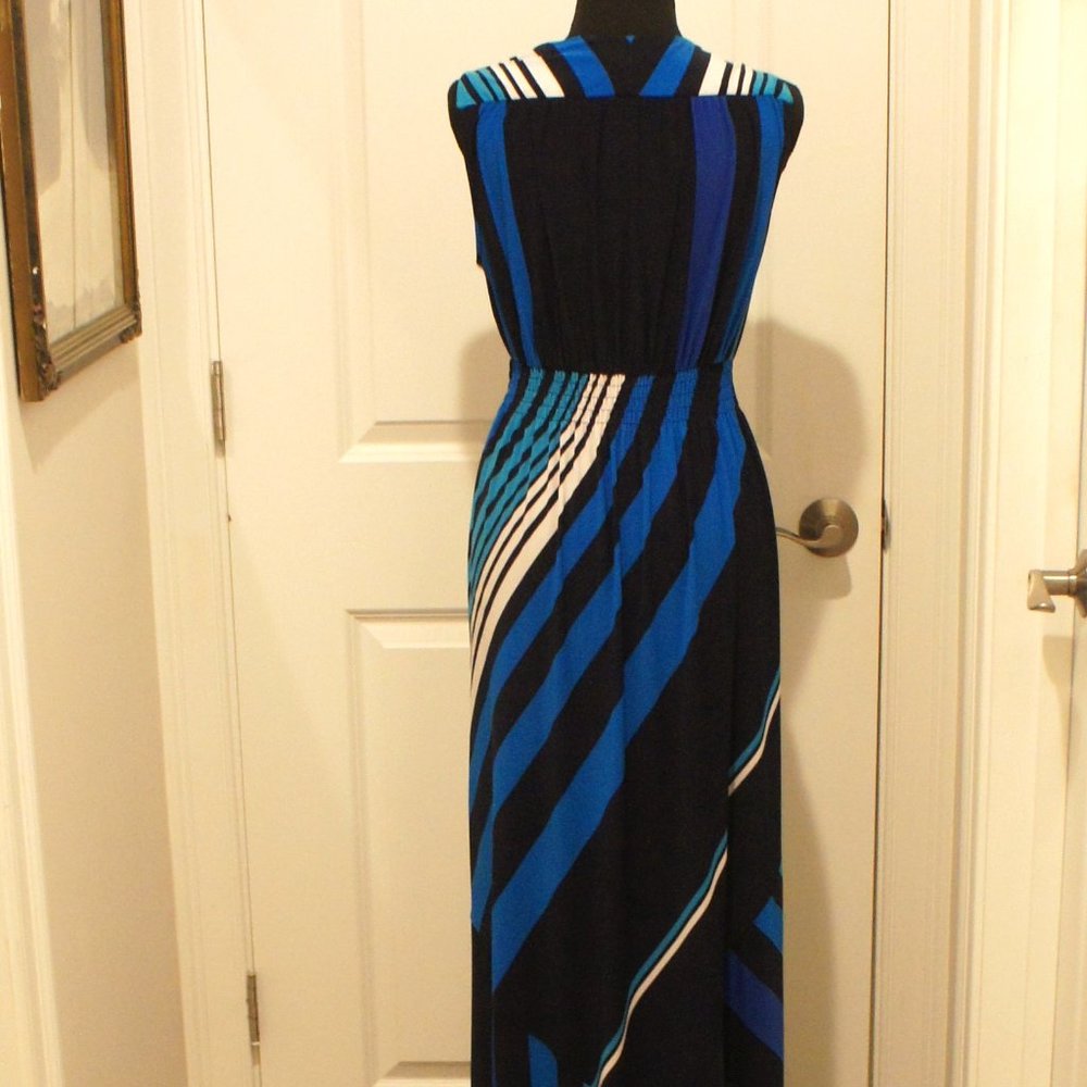 REDUCED Chicos Women's Slimming Striped Maxi Dress Size 2 (L -12) - Picture 2 of 4